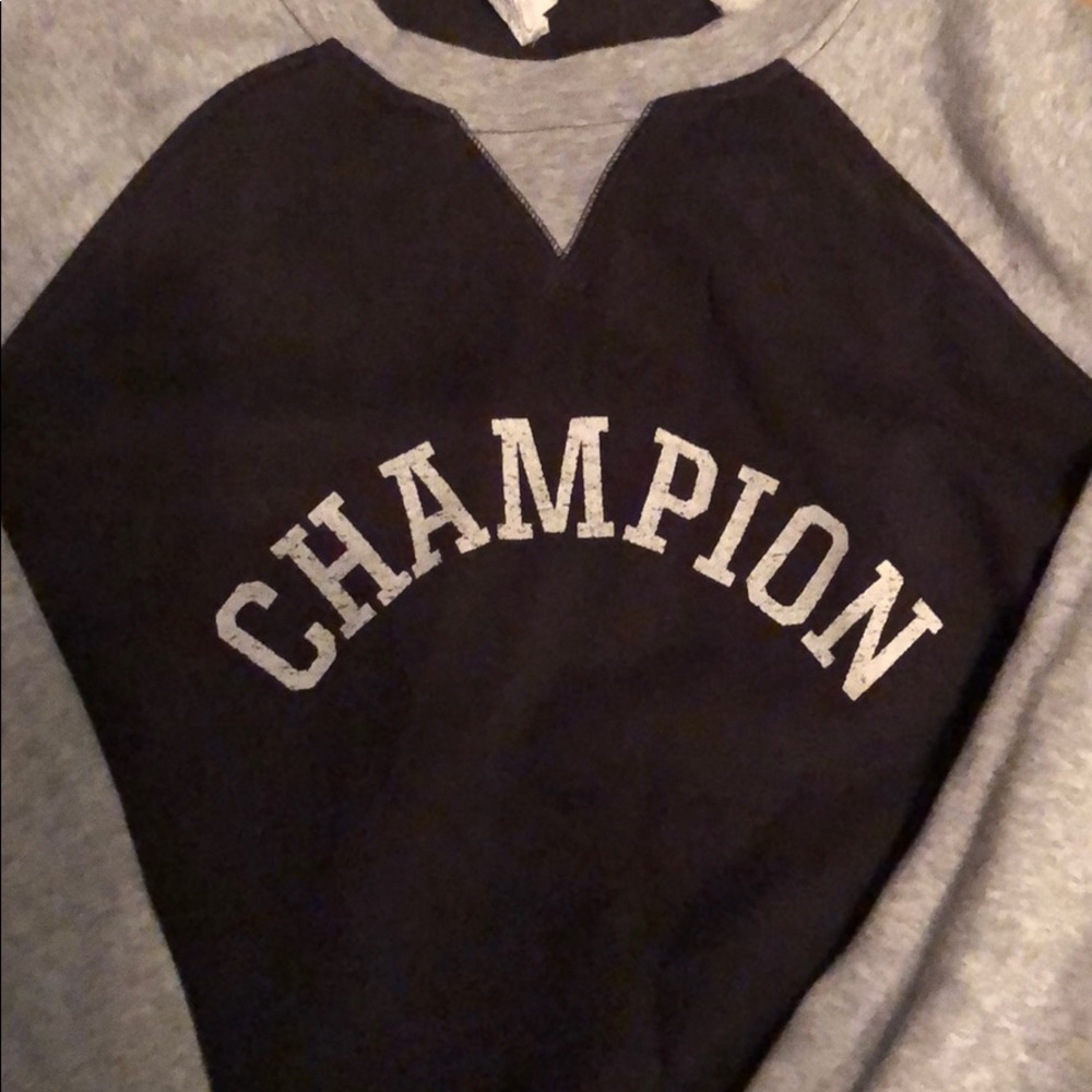 Champion sweatshirt size large